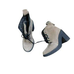 Jil Sander Size 35 / 4.5-5 Designer Heeled Lace Up Suede Warm Boots